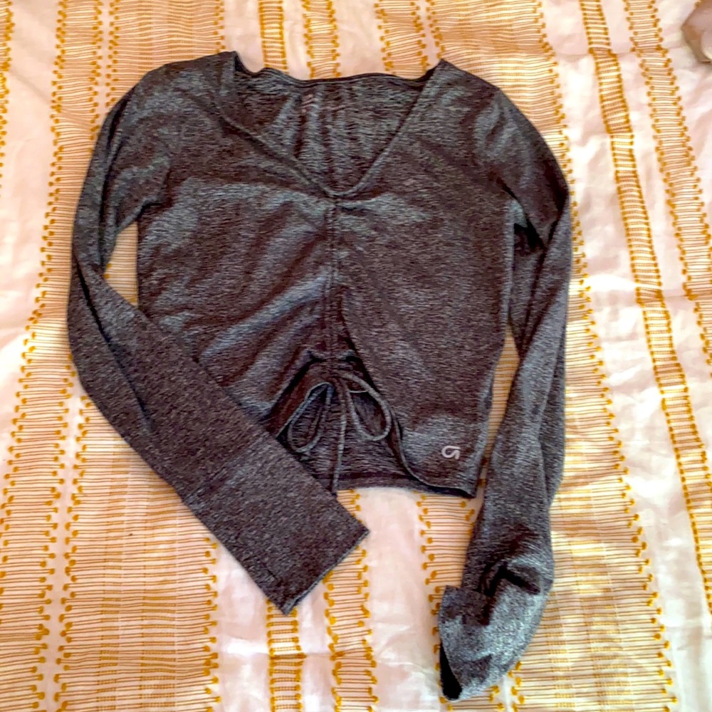 GapFit crop yoga top